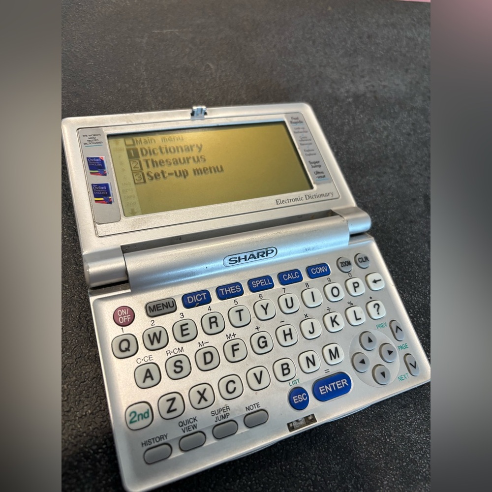 Vintage Sharp Electronic Dictionary, Thesaurus and Puzzle Solver (PWE-300)